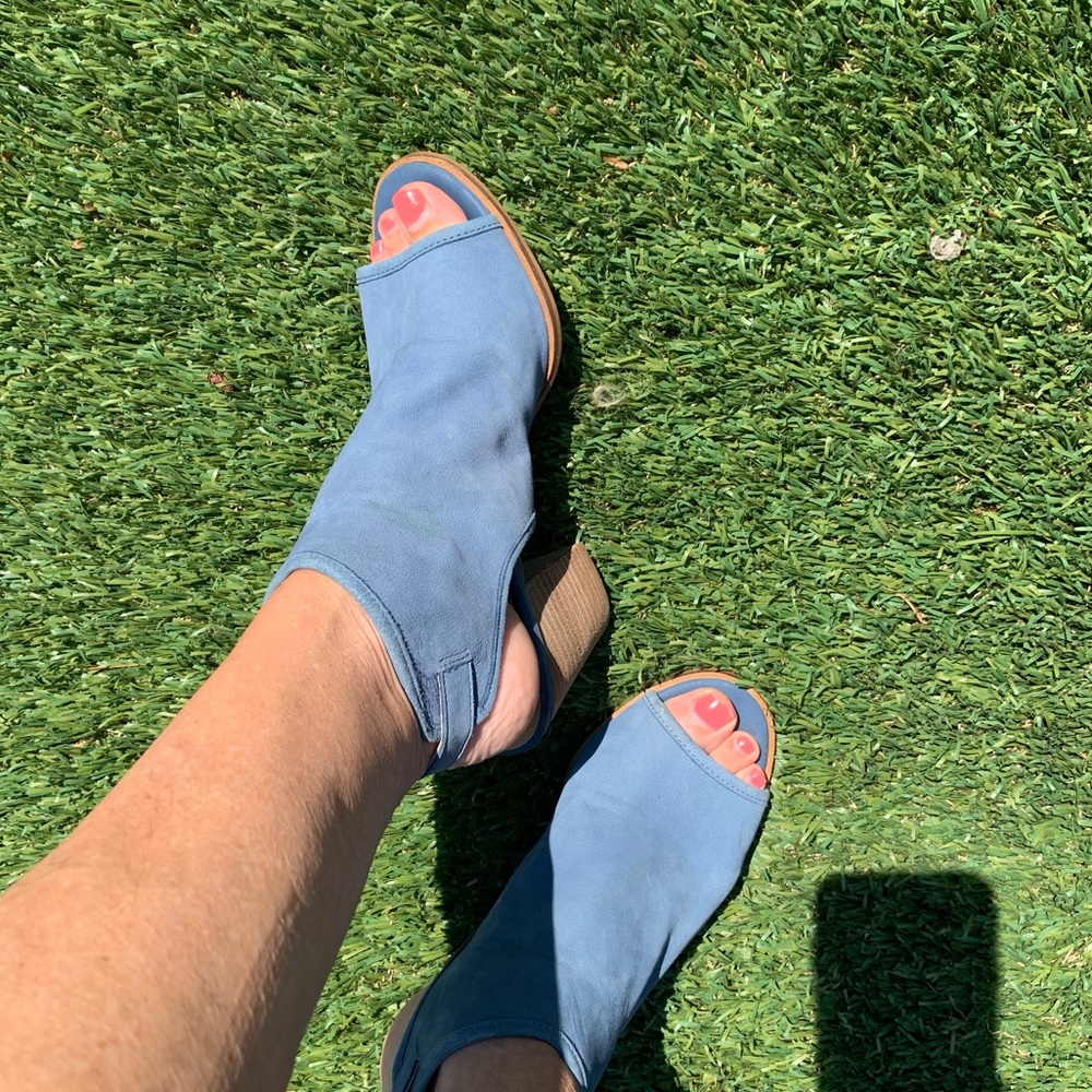 🌺Lucky Brand Sandals size 6 - leather🌺
